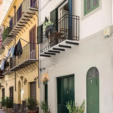 A Casa By Wonderful Italy Apartment *